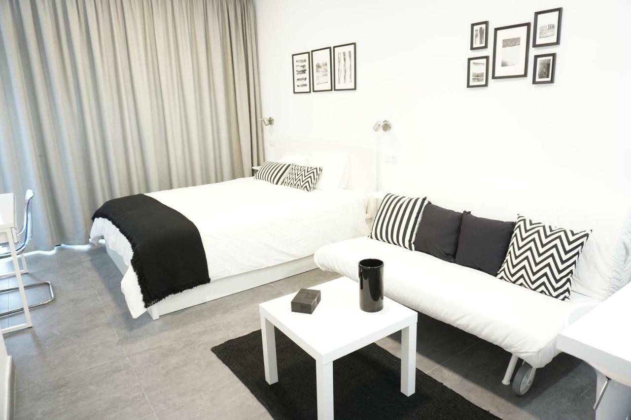 Black & White Las Canteras ลาสปัลมาส เด กรานคานาเรีย ภายนอก รูปภาพ